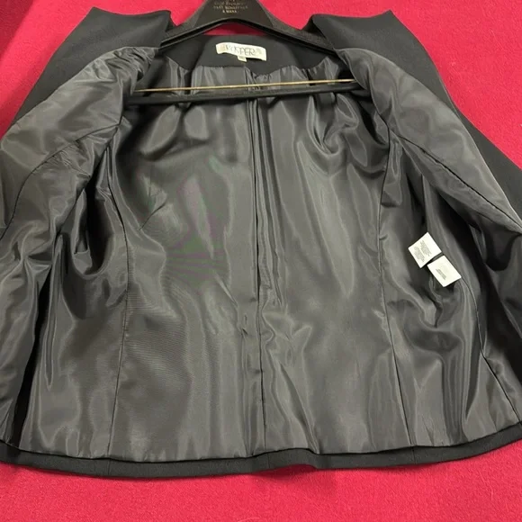 Kasper Black blazer embroidered - Picture 8 of 8